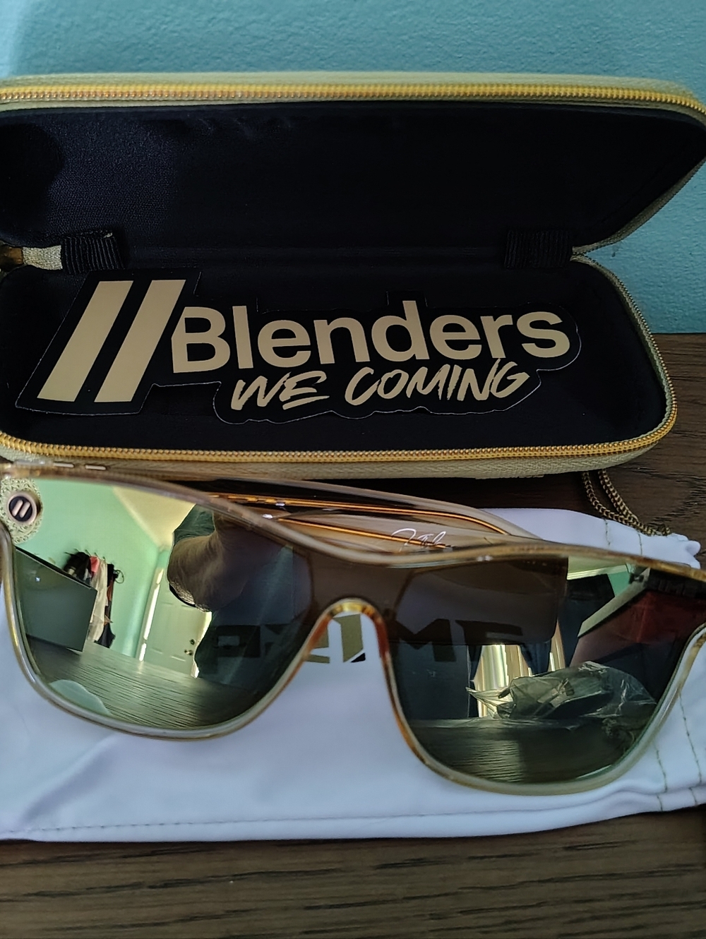New Blenders Dion sanders Gold 21 Polarized Sunglasses. 139-15-1